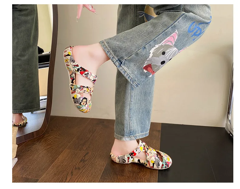 2026 Sommer Neue Ballett-Lochschuhe – Beliebte, niedliche, atmungsaktive Damen-Strandschuhe, schlichte, lässige koreanische Outdoor-Alltagsslipper – Detail 13
