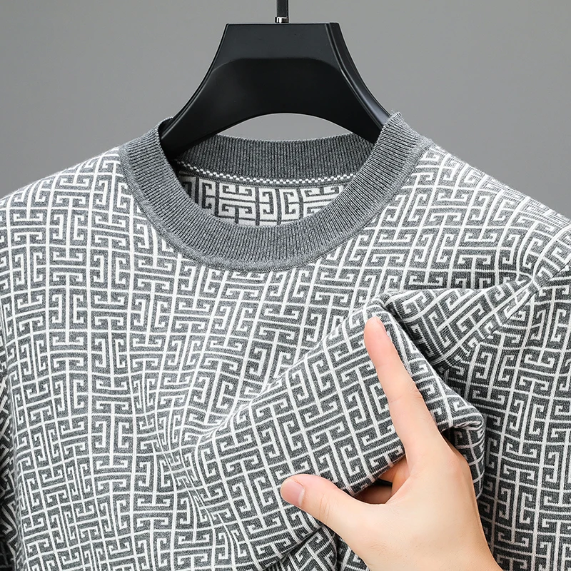 High end brand luxury round neck sweater men\'s 2024 autumn winter new fashionable personalized printed casual knitted pullover