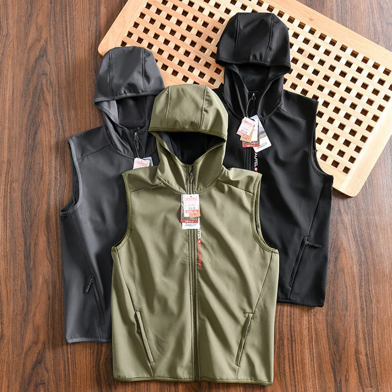 2025 outono masculino estilo japonês casca macia composto velo à prova de vento com capuz casual versátil simples solto colete jaqueta