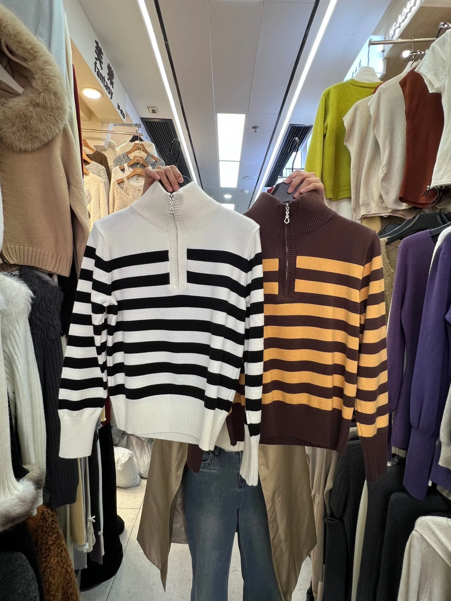 

Women's Autumn Winter Half High Collar Zip Up Long Sleeve Loose Sweater Lady Elegant Stripe Pullover Jumer Top