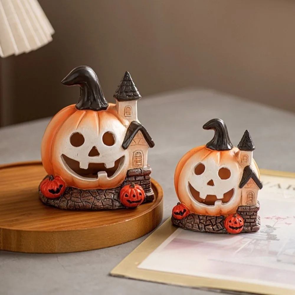 

Novelty Resin Halloween Pumpkin House Scary Unique Haunted House Ornaments Handmade Pumpkin Figurine Halloween Party Decor