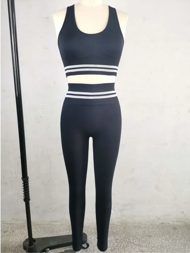 2025 Moda Donna Tuta da yoga Set Cielo Blu Nero Rosa Quick Dry Slim Sport femminili Corsa Fitness Pantalone Abbigliamento sportivo casual Tute