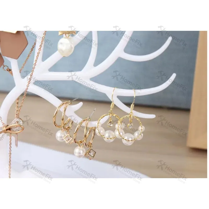 Perforated Deer‑Shaped Jewelry Display Tray, Holder for Earrings Necklace Ring Bracelet Pendant, Women Gift, 1Pc