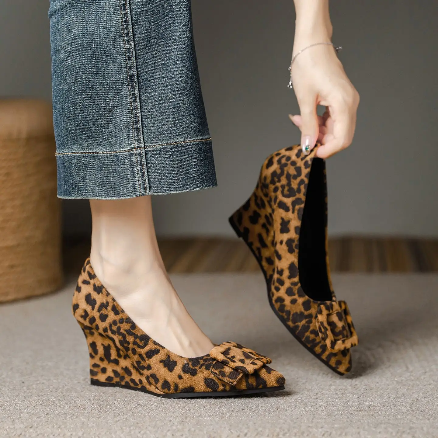 

ZHUOFU Fashion Leopard Office Work Women's Shoes Wedge Soft Sheepskin Commuter Elegant Woman Heeled Shoes Ladies Pumps