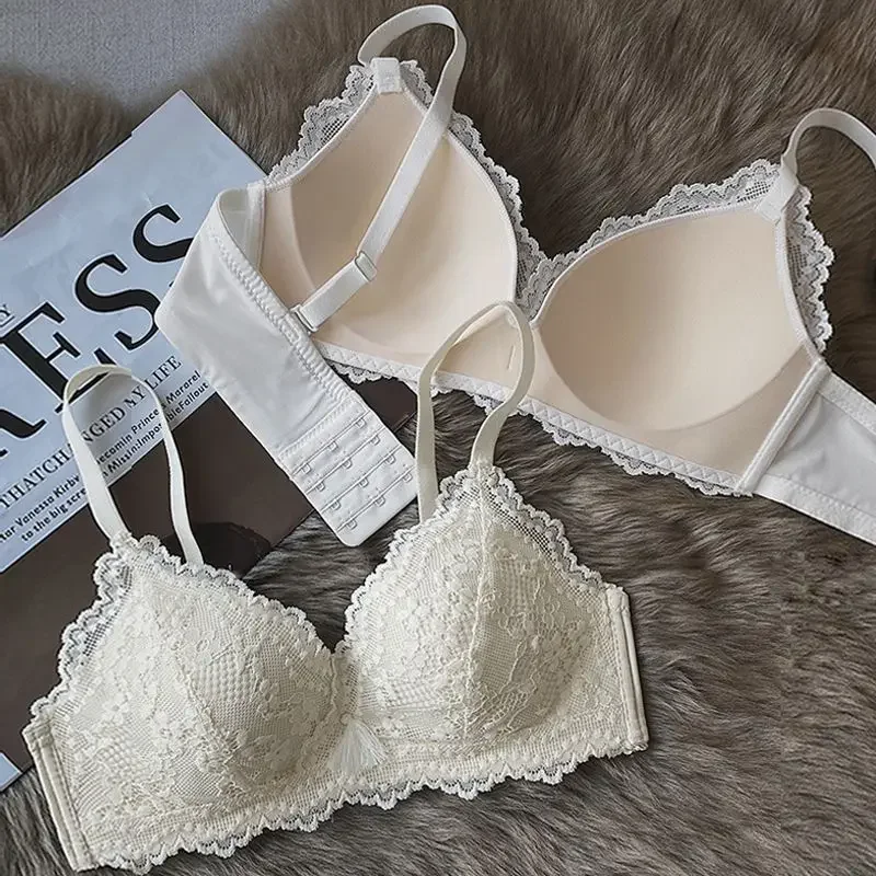 French Triangle Cup Lace Bra Without Steel Ring for Girls Sexy Summer Thin Style with Small Breasts Gathered 32d Bra  Bralette