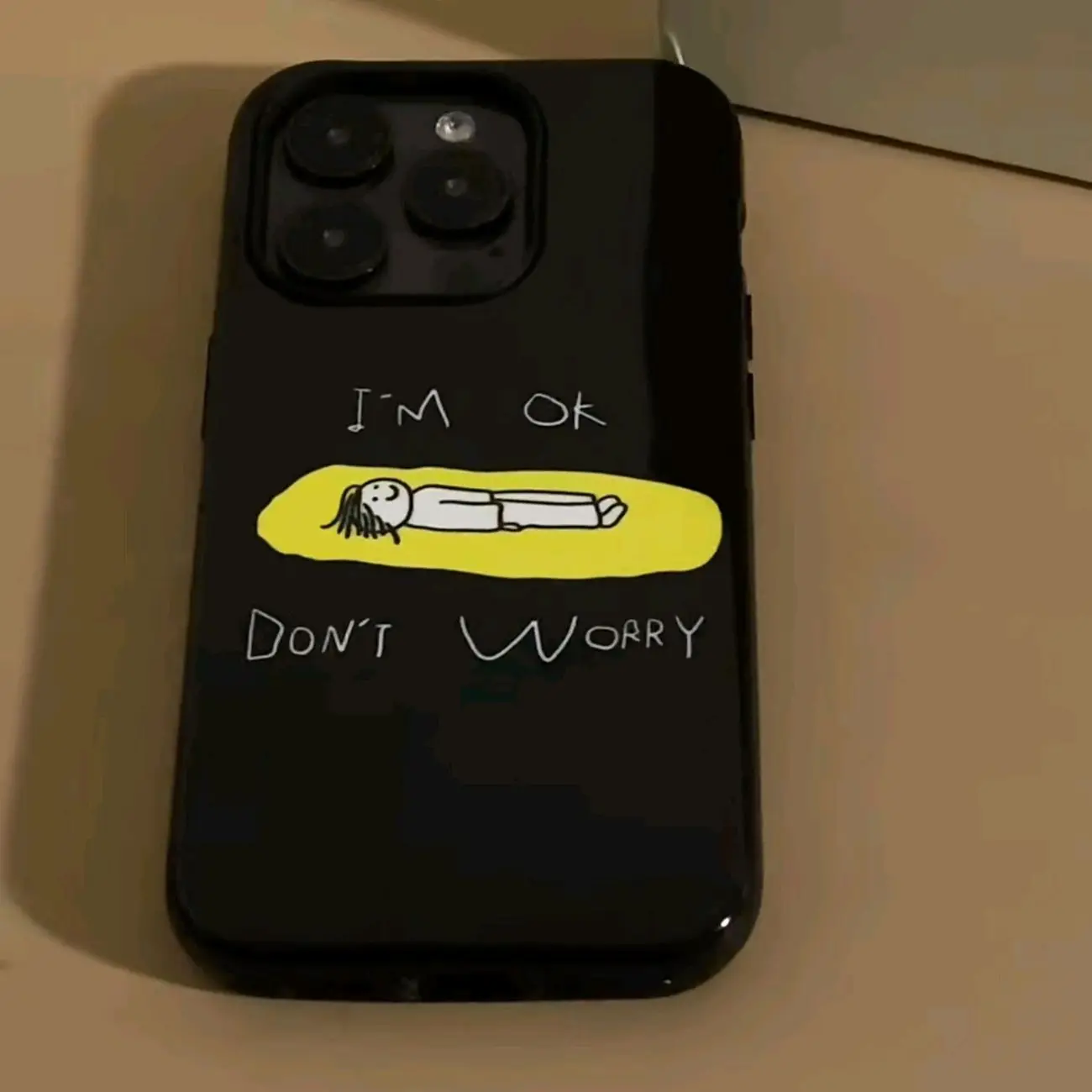 

Простой чехол для телефона «Лежащий маленький человек» для iPhone 17, 16, 15, 14, 13, 12, 11 Pro Max XR XS MAX 7, 8 PLUS MINI Air INS, мягкий чехол