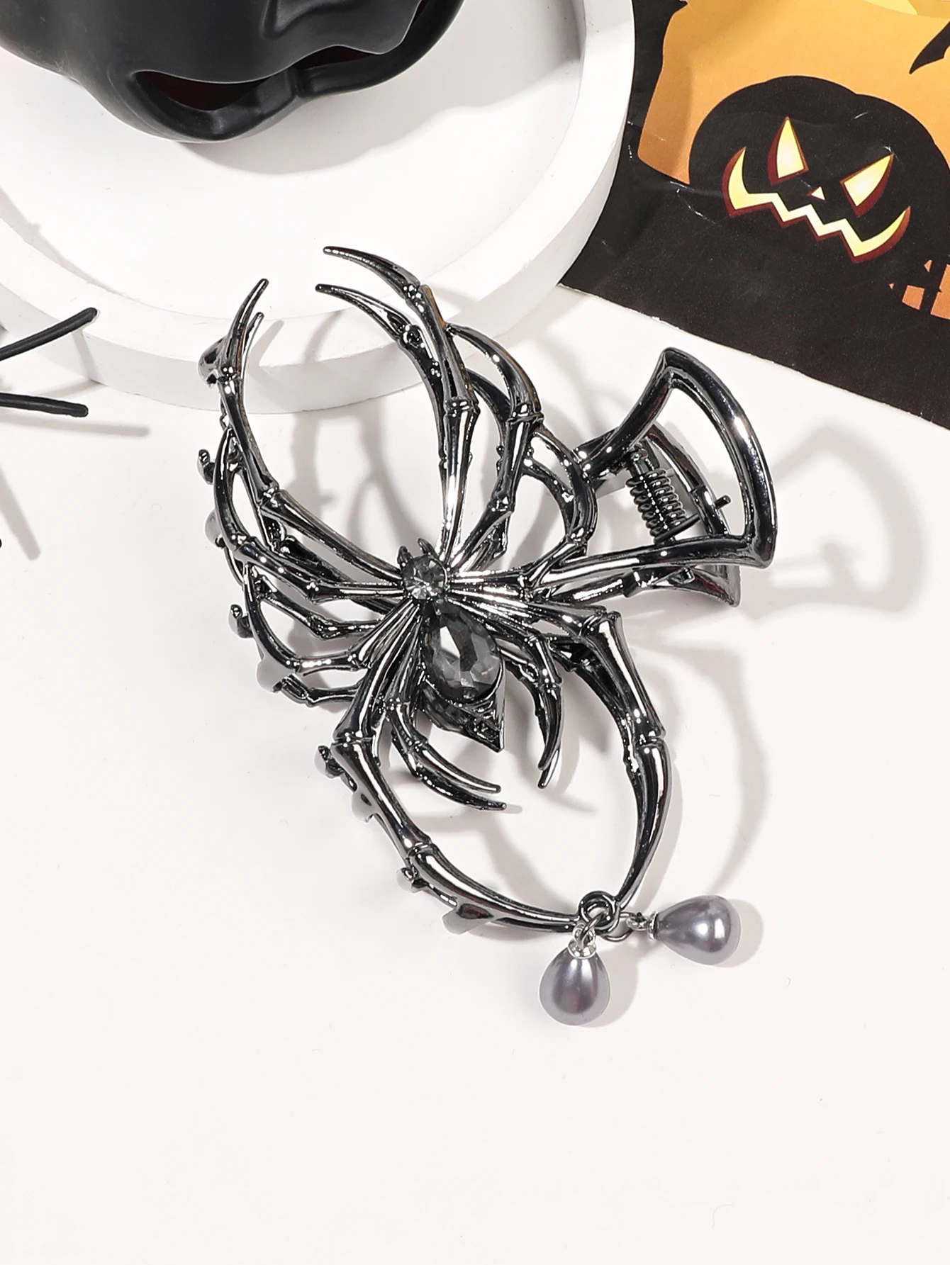 1Pcs Big Sliver Spider Hair Claw Clips for Women,Strong Hold Hair Jaw Clips for Thick Thin Hair,Halloween Hair Accessories