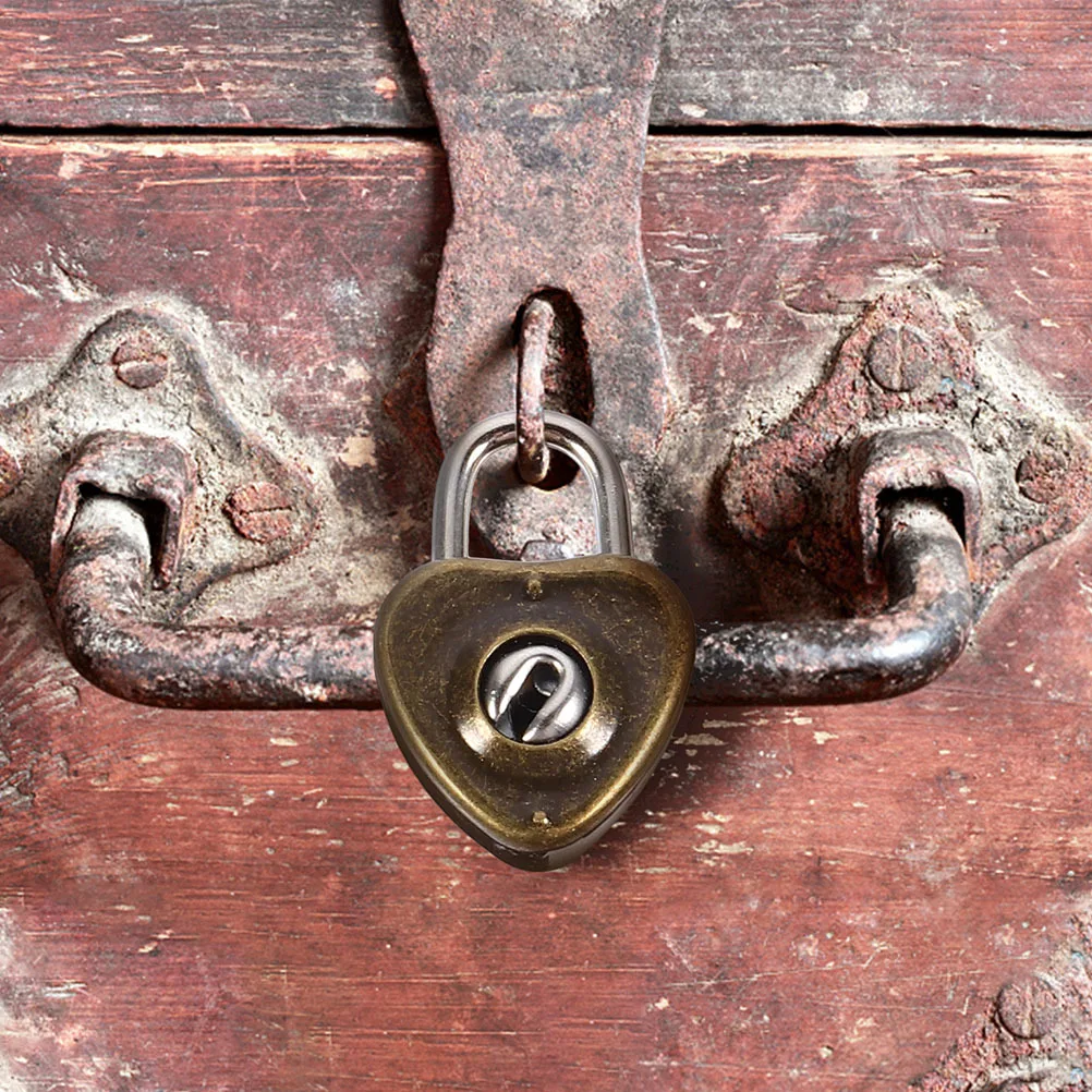 

25Pcs Couple Love Heart Locks Zinc Alloy Durable Mini Locks with Keys Heart Hanging Lock Retro Diary Book Love Lock