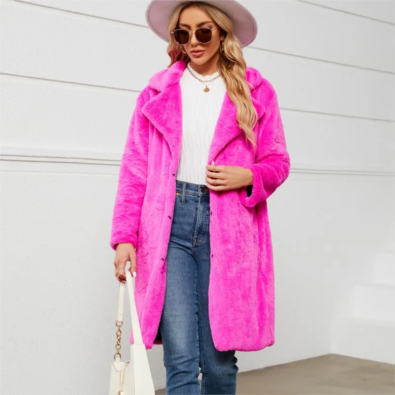 Cappotto in tinta unita a maniche lunghe monopetto con risvolto in pelliccia sintetica alla moda per cappotto casual e caldo da donna autunno e inverno 2025