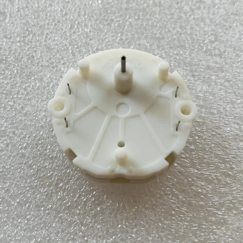 

Шаговый двигатель X27 679, шаговый двигатель для автомобильных приборов, микродвигатель X27.679