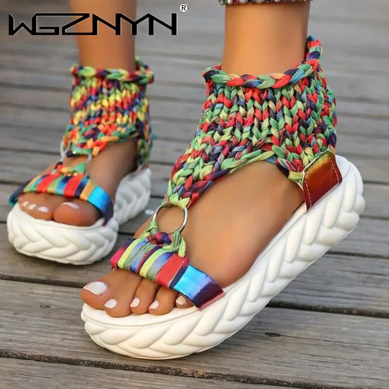 Nueva moda mujer tejido trenzado O-Ring plataforma recortada verano Sandalias de gladiador zapatos tacones gruesos señoras Sandalias de arco iris Casual