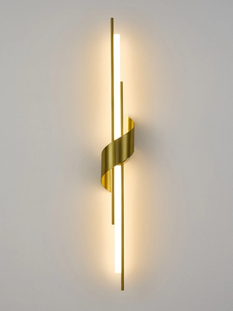 Applique murale minimaliste longue et élancée pour chambre, salon, couloir, allée, chevet – Luminaire mural de luxe design