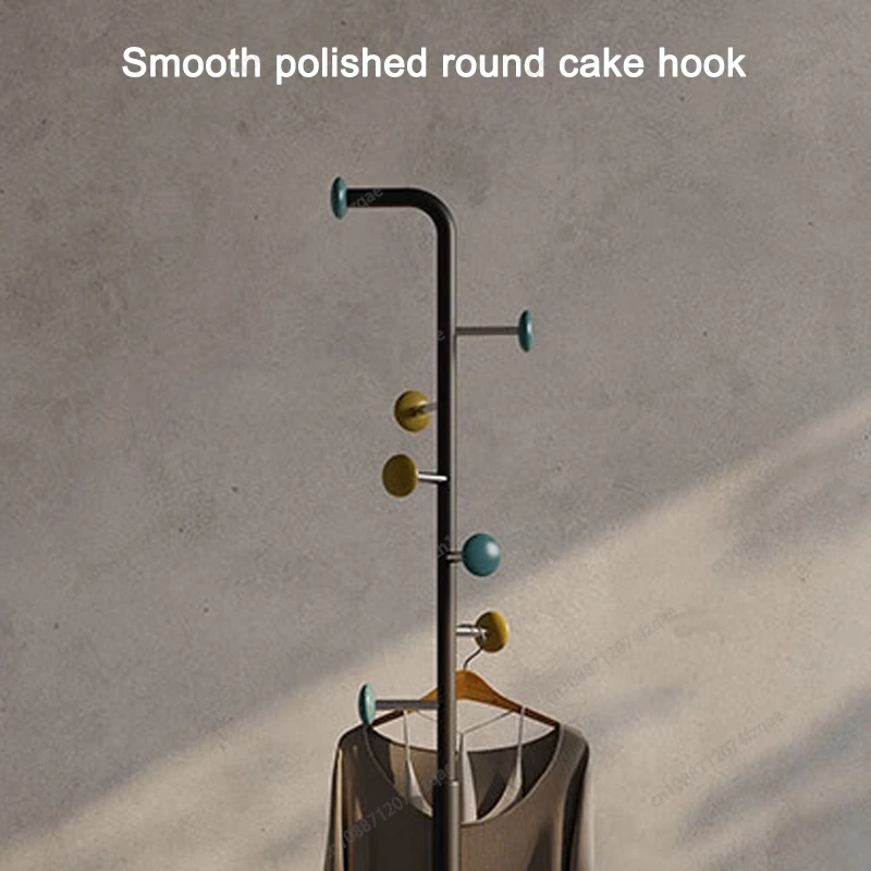 Appendiabiti moderno in acciaio inossidabile di lusso in stile Ins Appendiabiti autoportante salvaspazio per soggiorno camera da letto