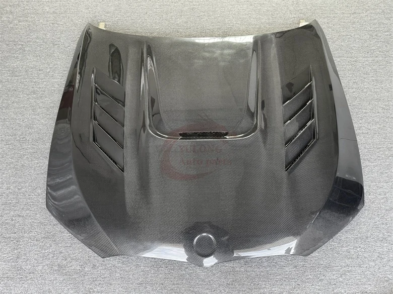 YL Style Carbon Fiber Front Hood Engine cover Bonnet For 3 Series G20 G28 LCI