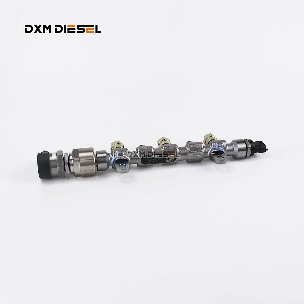 Original New 0445214262    Engine Common Rail Pipe 0 445 214 262 with DRV
