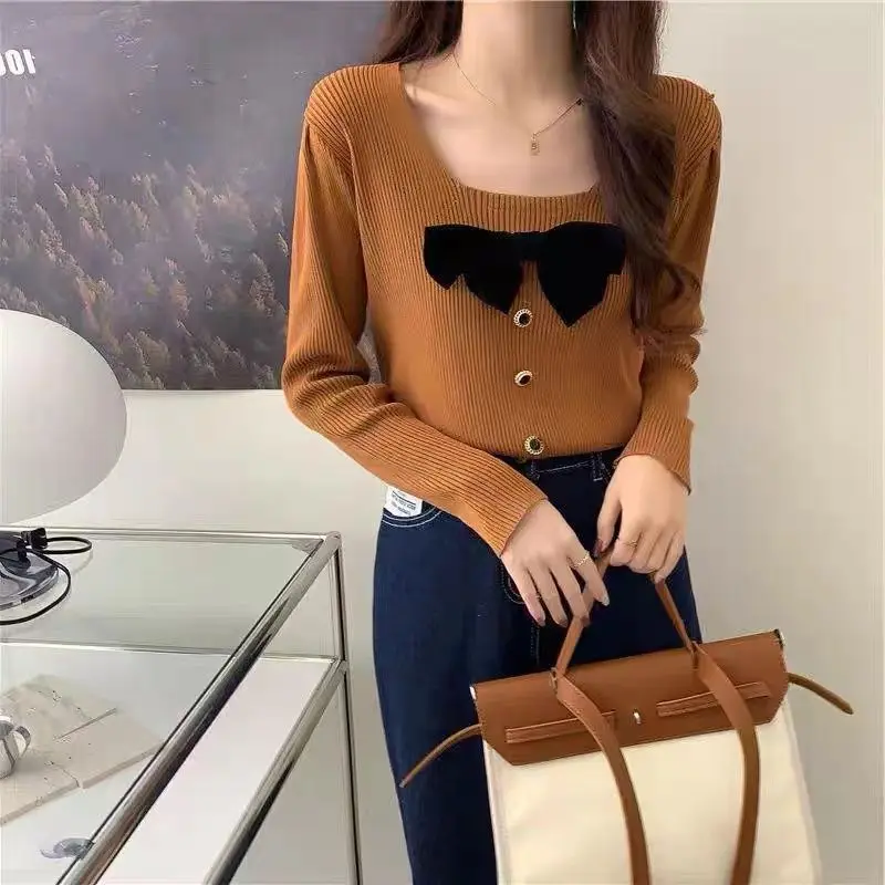 French Style Small Fragrance Square Neck Bow Sweater Long Sleeved Knitted Base Sweater Design Sense New Waist Cinching Short Top