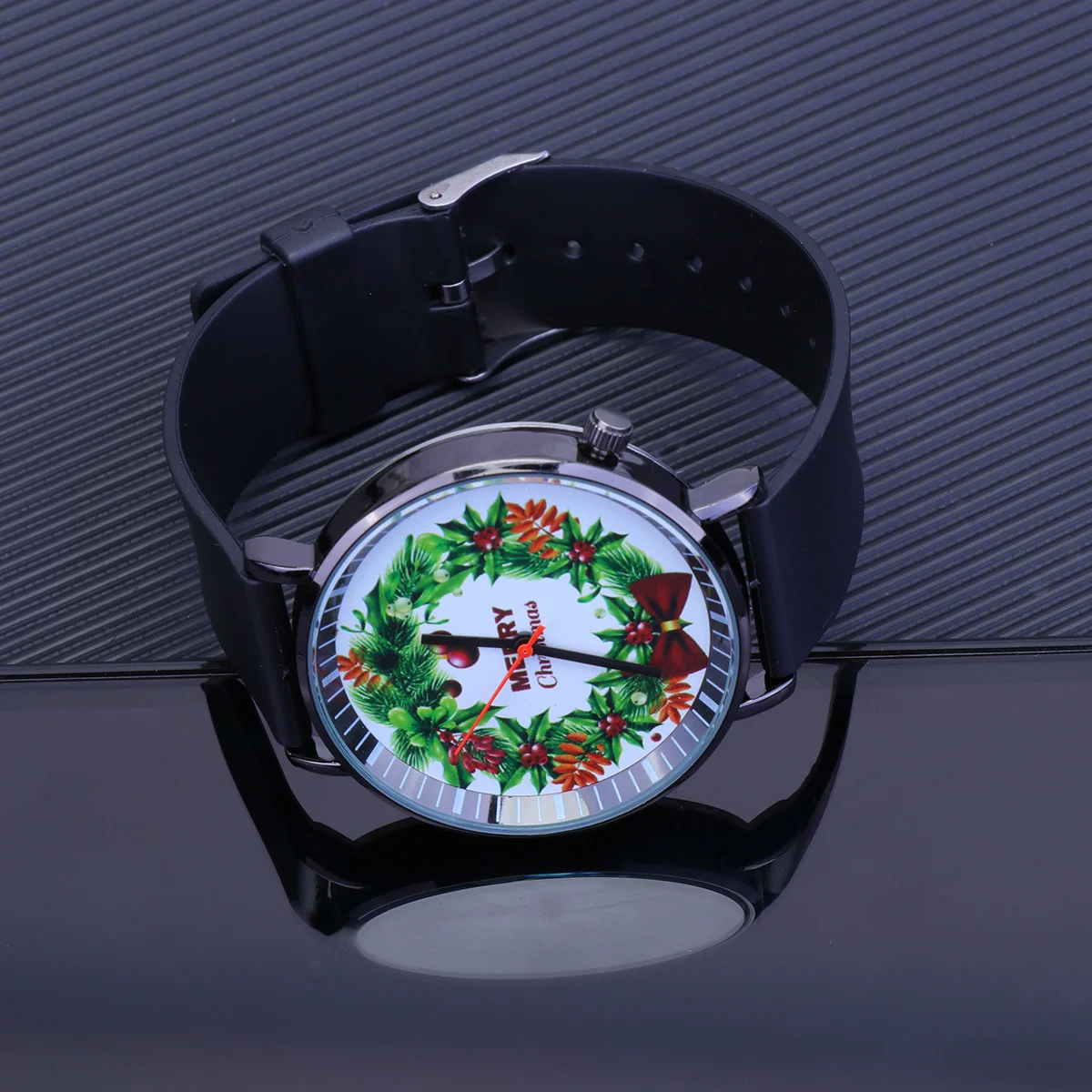 

Christmas Quartz Watch Fashion Wristwatch Adjustable Plastic Band Casual Wear for Women Men Student Gift Christmas Quartz Watch