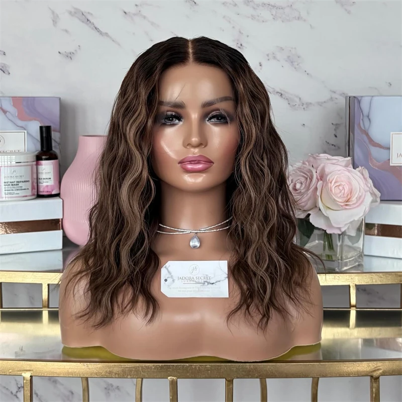 

Мягкий парик с эффектом водной волны, омбре, темно-коричневые пряди, синтетический HD-парик с кружевной передней частью, предварительно проработанная линия роста волос, 13x4, с центральным пробором, короткий боб