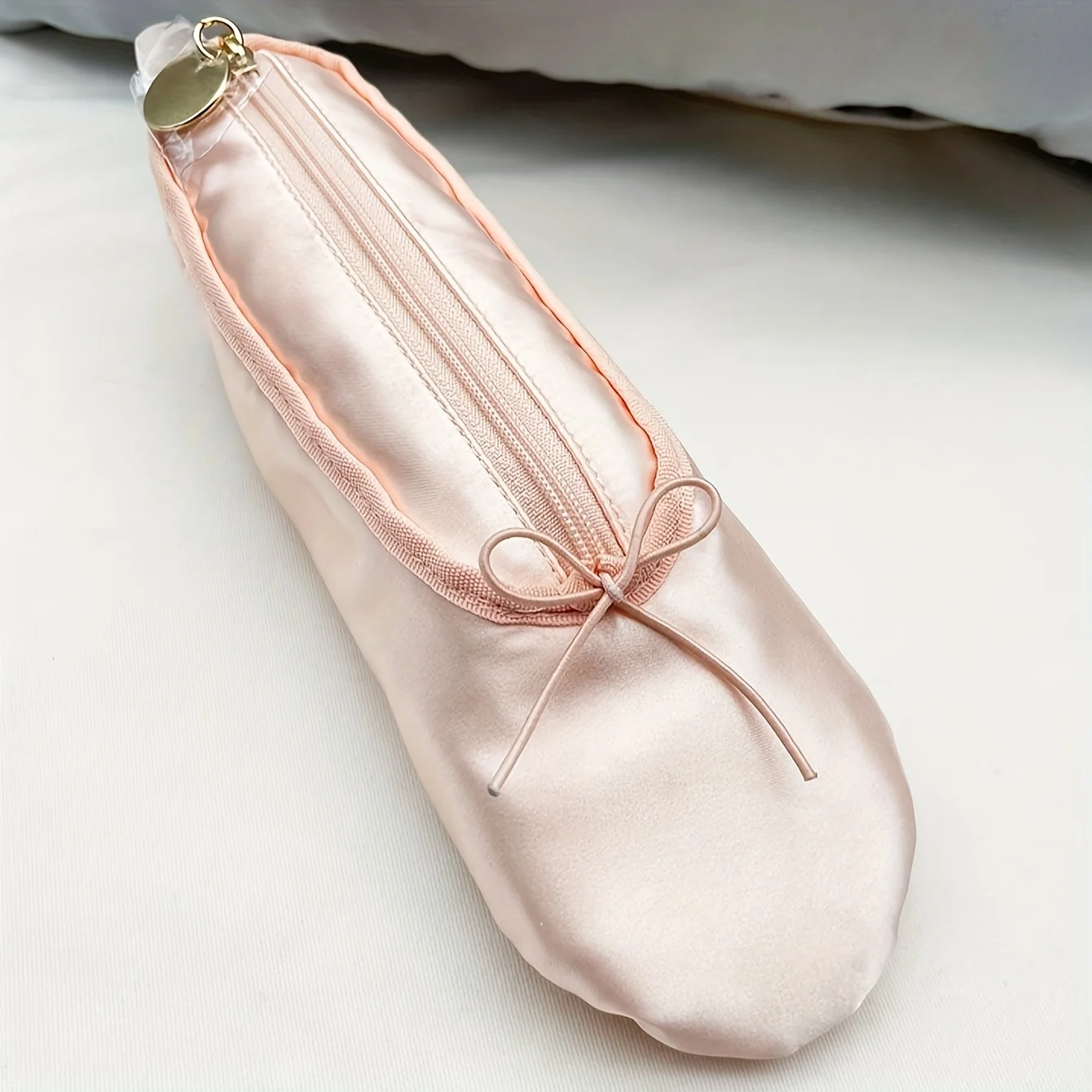 estojo-de-lapis-com-design-de-sapato-de-bale-frances-vintage-bolsa-de-maquiagem-de-grande-capacidade-portatil-requintado-armazenamento-multifuncional-1-peca