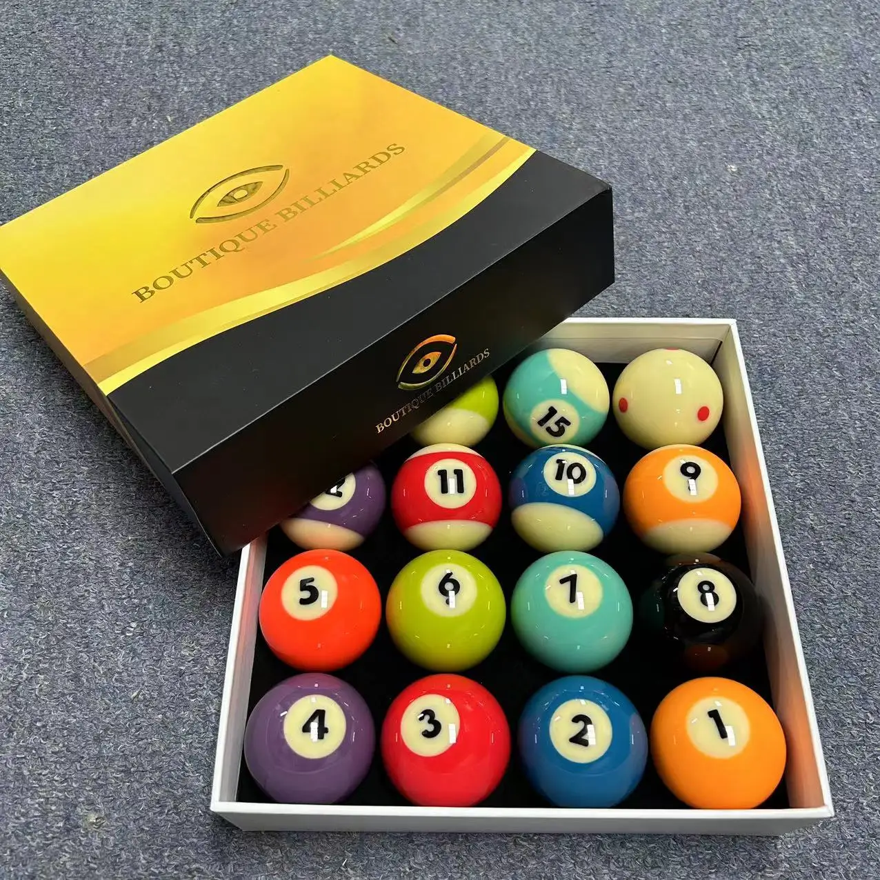 

Superior 57.2mm Billiard Pool Ball With Strong Quality 16 Balls for Sale