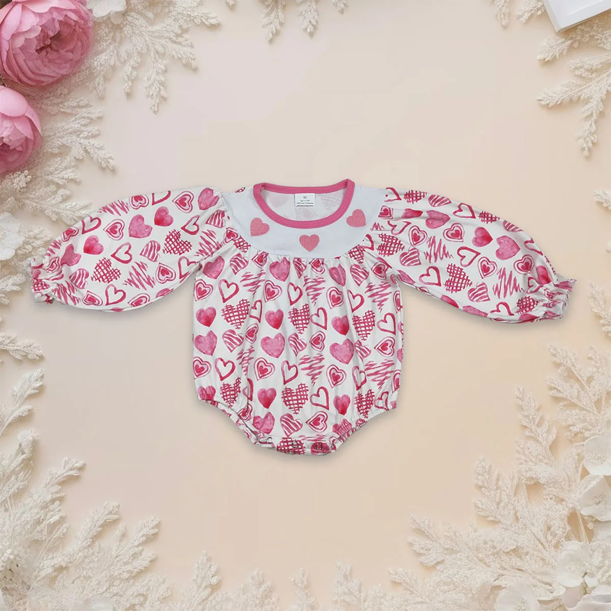 

Newborn Baby Girl Valentines Smocked Bubble Embroidery Hearts Romper Ruffle Bodysuit Kids Rompers Toddler Clothes Wholesale