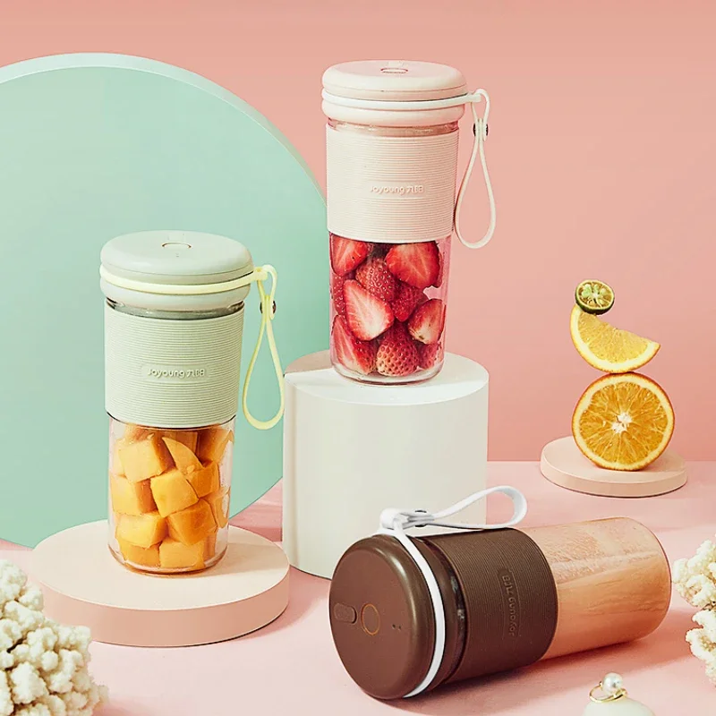 Macaron Juicer Household Fruit Small Portable Juicer Cup Automatic Charging Juice Cup Portable Blender Soymilk Maker