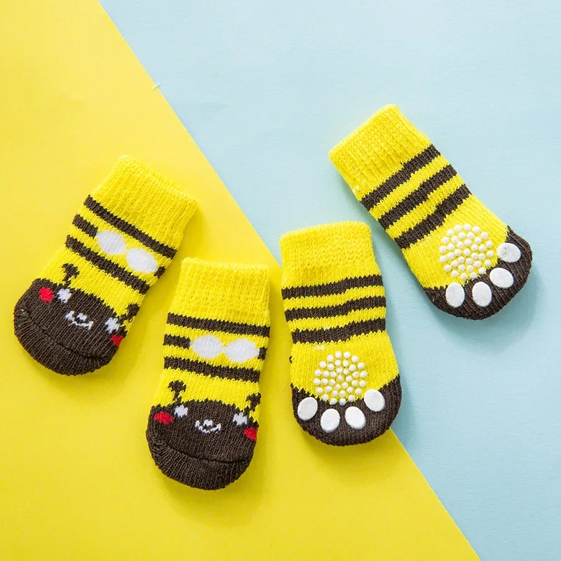 4Pcs Cute Pet Dog Socks Print Anti-Slip Cats Puppy Shoes Paw Protector Products for Small Breeds York Dogs Chihuahua