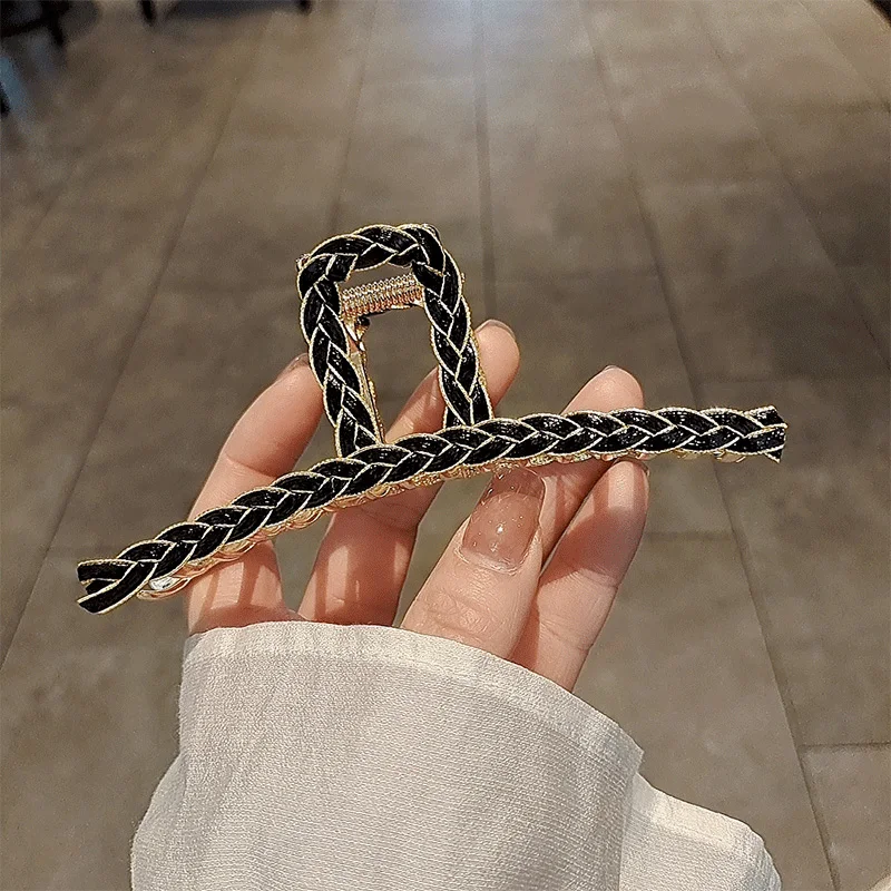 قطعة واحدة من مشبك الشعر المعدني، أغطية الرأس الكورية الكبيرة، مشبك شعر أنيق، مشبك سمك القرش، مشبك شعر في الجزء الخلفي من الرأس