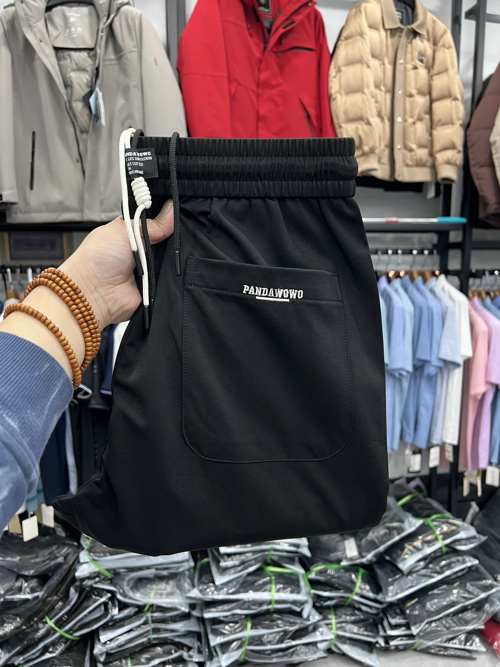 

Fashionable Casual Knitted Drawstring Thin Elastic Loose Fit Sweatpants Polyester Fiber Youth Daily Wear Elastic Cuffed Pants