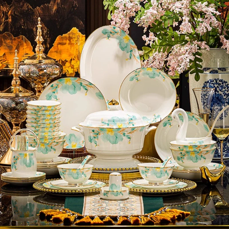 Jingdezhen Ceramic Dinner Set Tableware Underglaze Colouring Decoration Suitable Newlyweds Housewarming Parties Light Luxury