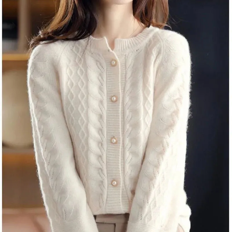 Retro Cable Wool Knitting Cardigan Women\'s Coat Spring And Autumn 2023 New Loose Temperament Sweater Take Out Female Tops