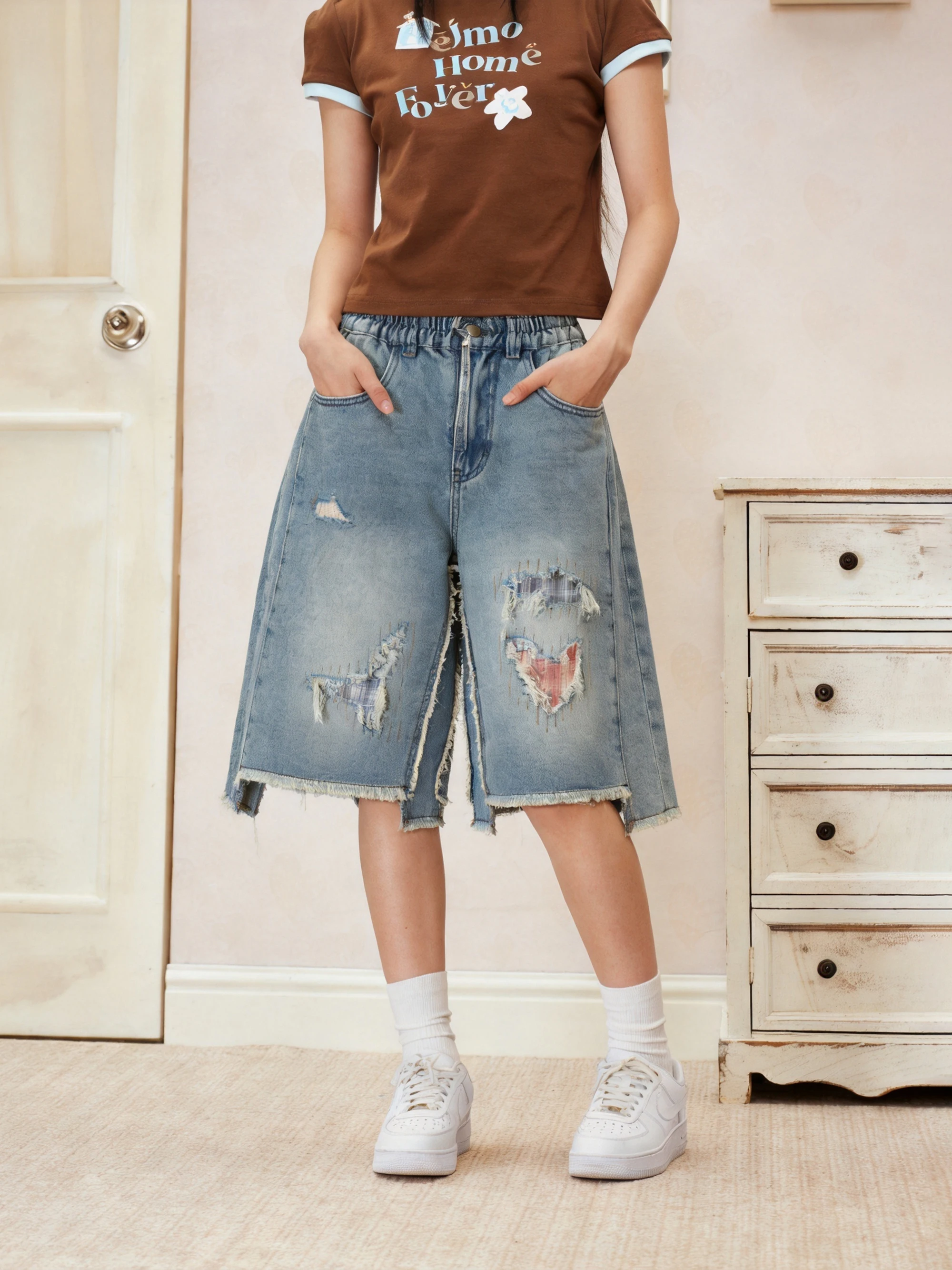 Patchwork Checkered Denim Shorts Five-Quarter Length Distressed Edges Elastic Waist Cotton 100% Summer 2026 Unisex Design