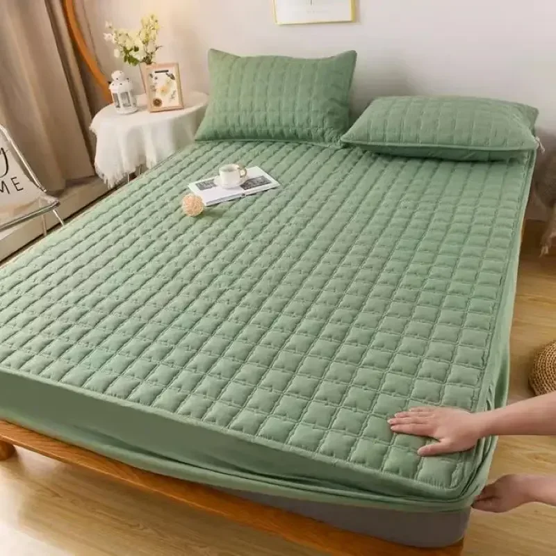 Waterproof Quilted Mattress Cover Anti-bacterial Mattress Protector Topper Pad Soft Fitted Sheet Not Including Pillowcase