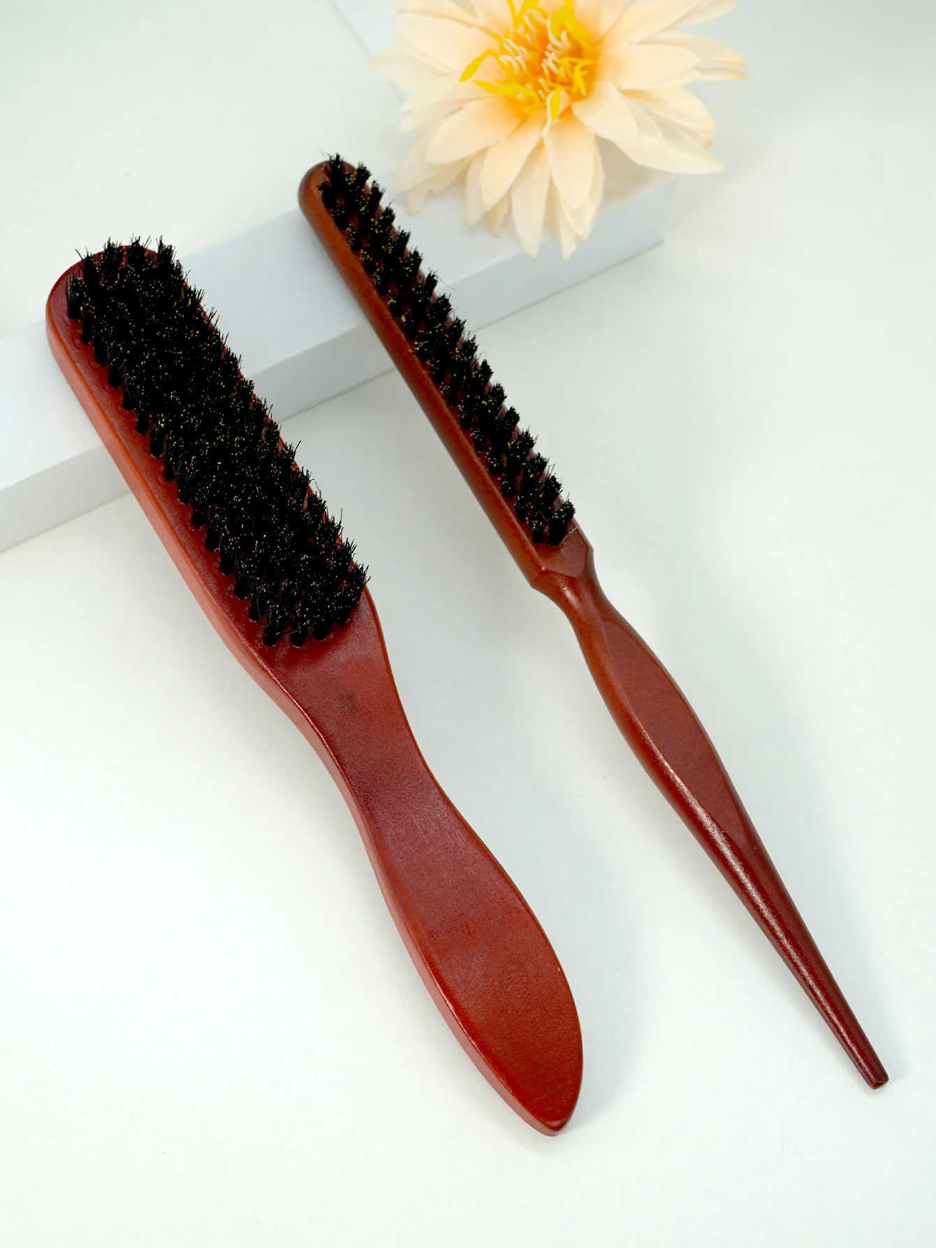 

Набор из 2 премиальных расчесок с деревянной ручкой — уменьшают пушистость и статическое электричество — массажные щетки для кожи головы для всех типов волос