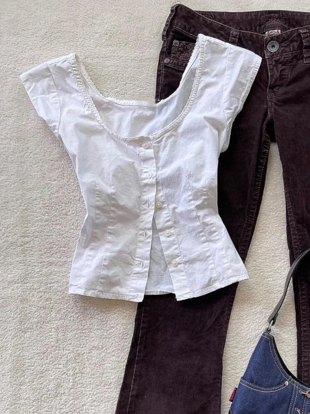 

Chic White round Ne irt Women's Summer Slim Fit Cotton Blend Faionable Waist-Cinching Korean Sle Top