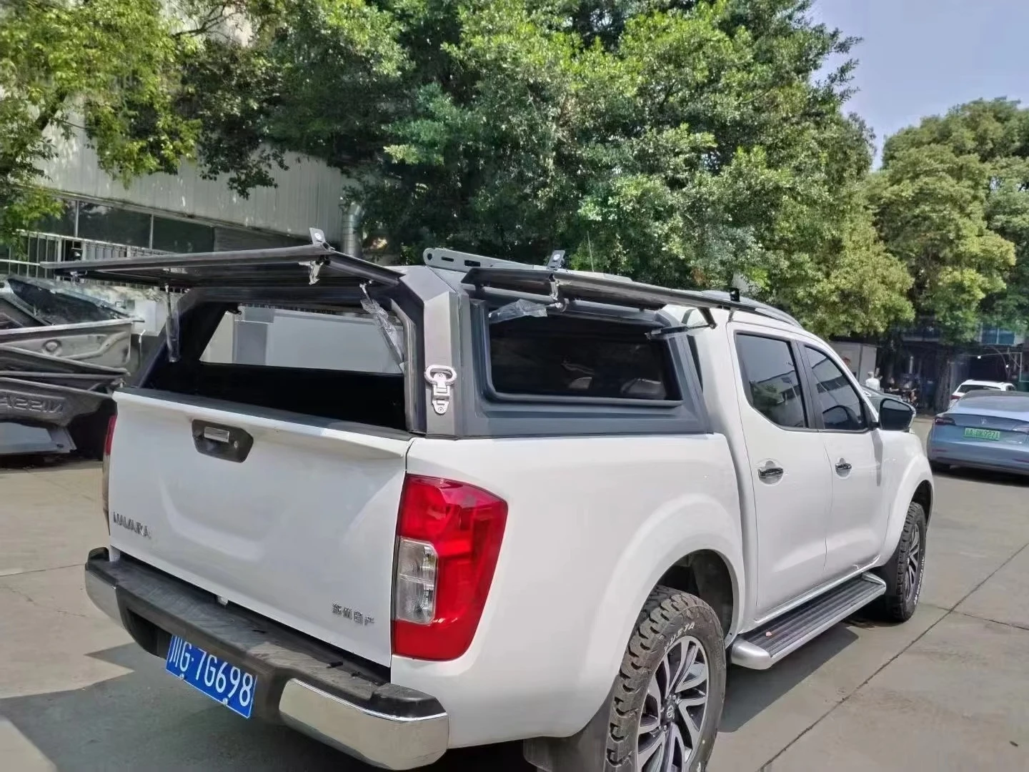

TRUCK CANOPY for Nissan Navara D40 NP300 LE BLACK TITAN HYBRID CANOPY Truck Topper Waterproof Anti Theft Hardtop Canopy