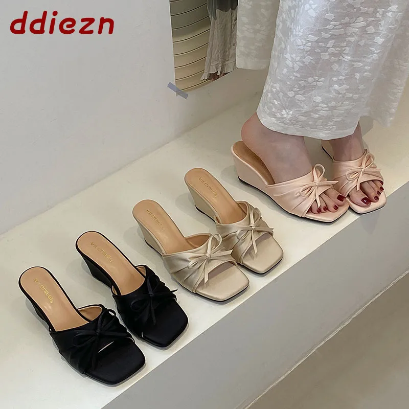 

Fashion Butterfly-Knot Women Slides Sandals Wedges Shoes Female Slippers New 2026 Summer Outdoor Ladies Sandals Wedges Shoes
