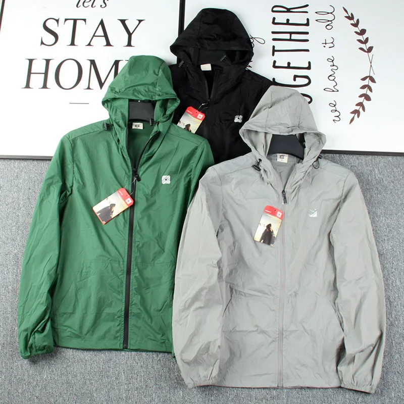 

Men's Lightweight Paable Qui Dry Breathable Water Resistant Hooded Casual Sun Protection Jaet Skin Clothes Outerwear