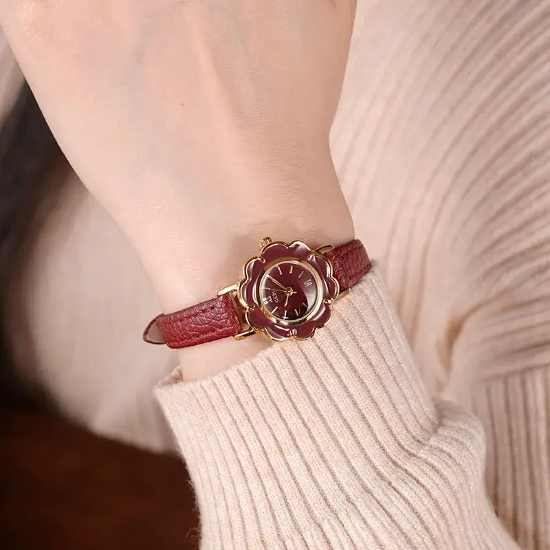 

Luxury Creative Flower Dial Ladies Wristwatch Simple Leather Strap Female Clock Top Brand Quartz Watch for Women