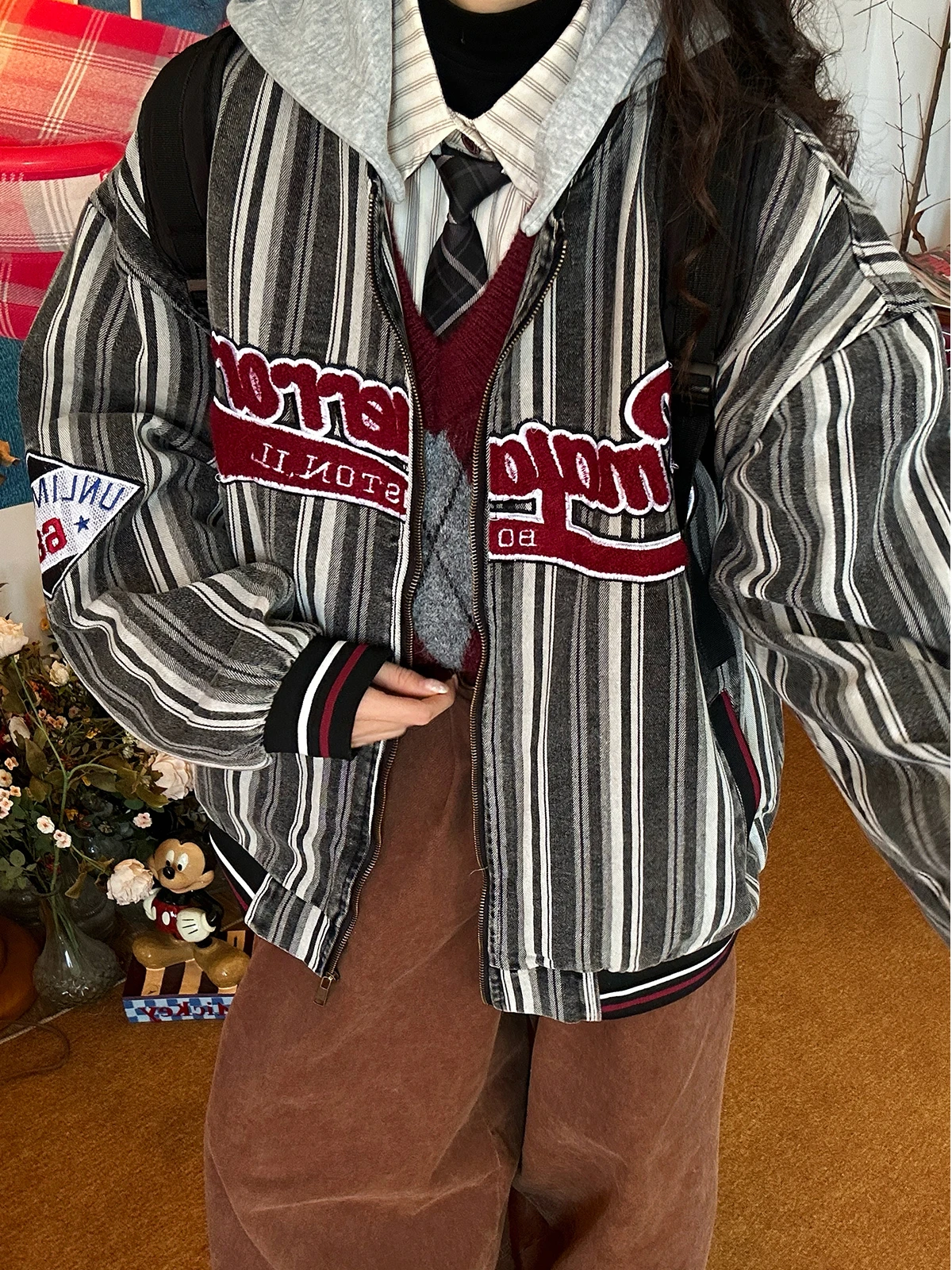 Retro American Striped Letter Embroidery Baseball Jaet Loose ex Spring New Sle Casual Loose Fit ort Outerwear