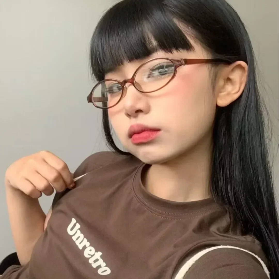 Y2K Retro Oval Frame Anti-Blue Light Glasses Sweet Cool Girls Black Glasses Vintage Simple Women Eye Protection Spectacles image 6