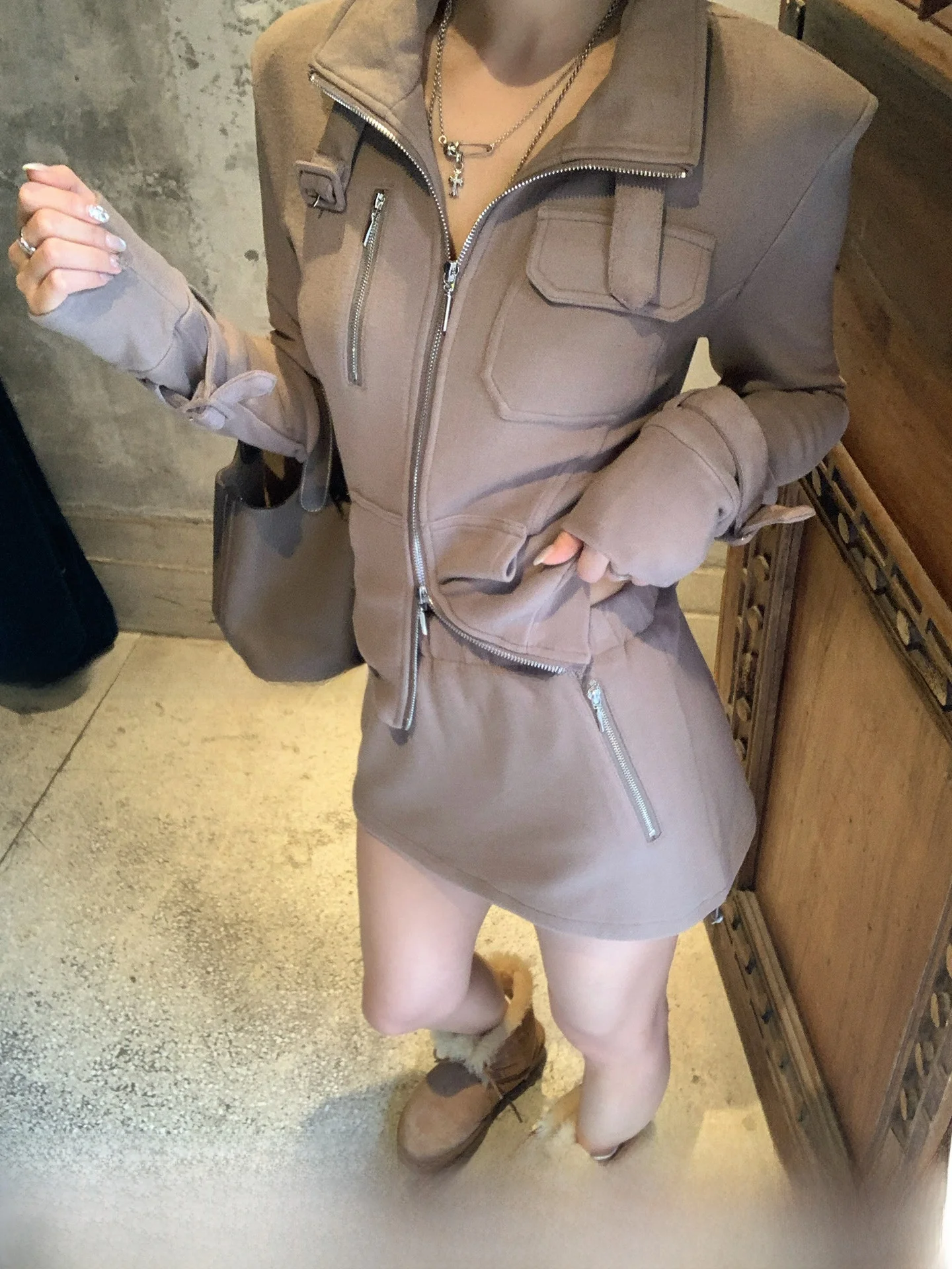 

Комплект GV Big Brother Ultra Model Winter Faion: утепленные брюки-юбка на молнии, облегающие, на флисовой подкладке, осенне-зимние, новые, универсальные