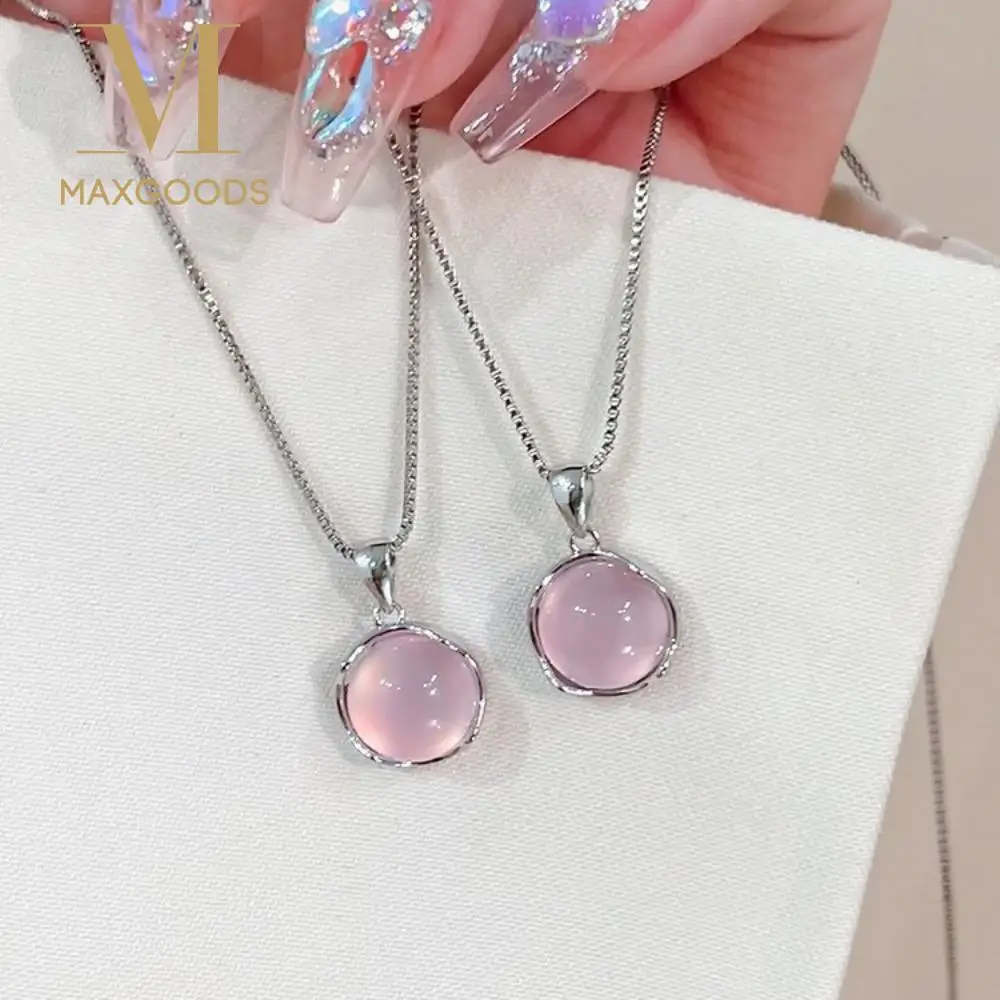 Korean Style Round Pendant Necklace Elegant White Chalcedony Niche Light Luxury Clavicle Chain High-end Crystal Pendant Necklace