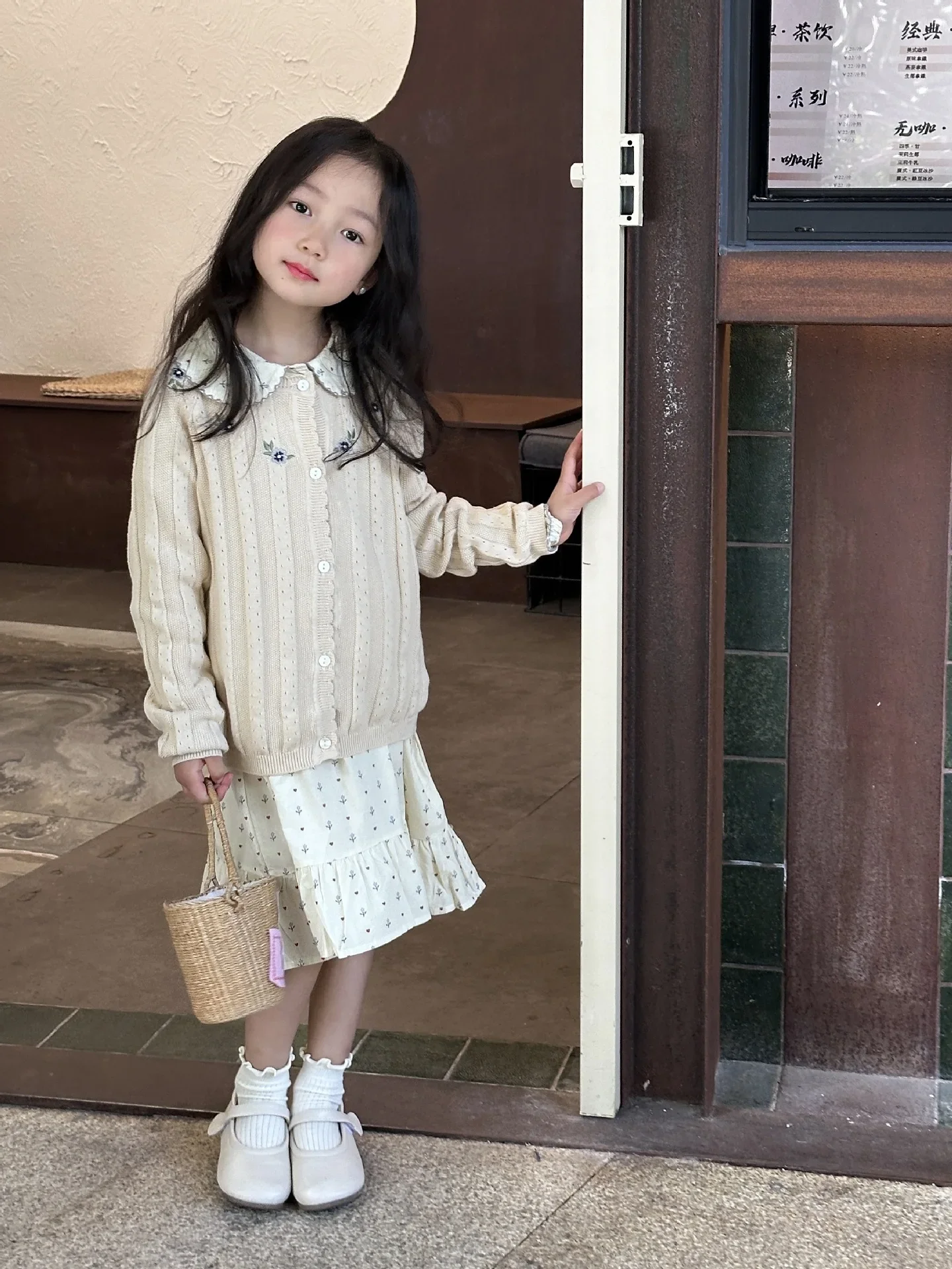 여자 드레스 2025 봄 인쇄 패션 한국어 버전 어린이 드레스 코튼 달콤한 딸기 재킷 아동 의류