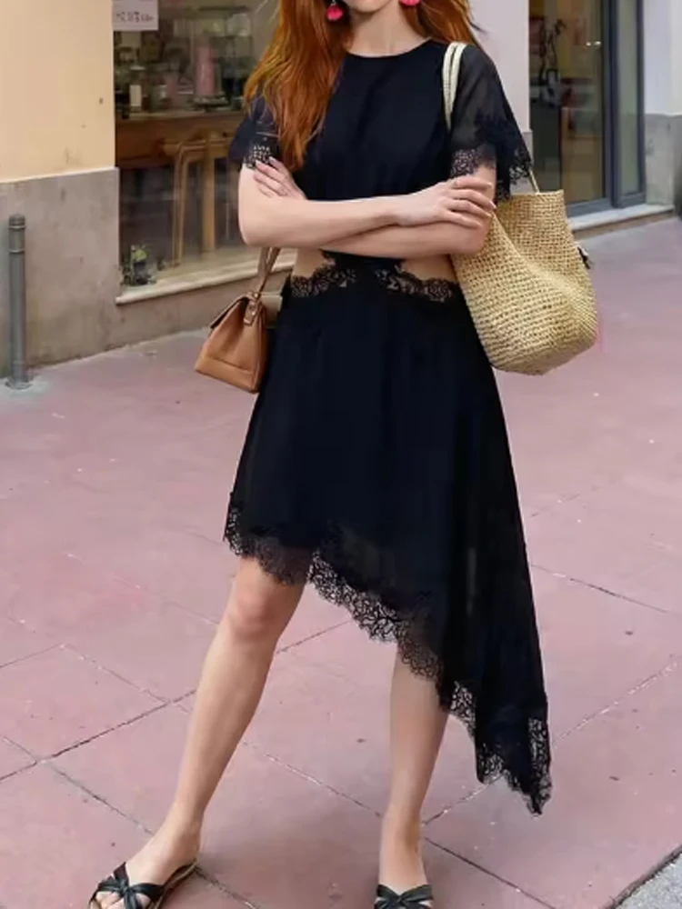 Sukienka damska seksowna z koronkowymi wstawkami, ażurowa, na imprezę, modna, z wysokim stanem, satynowa, długa, elegancka, z dekoltem typu O, z krótkim rękawem, asymetryczna.