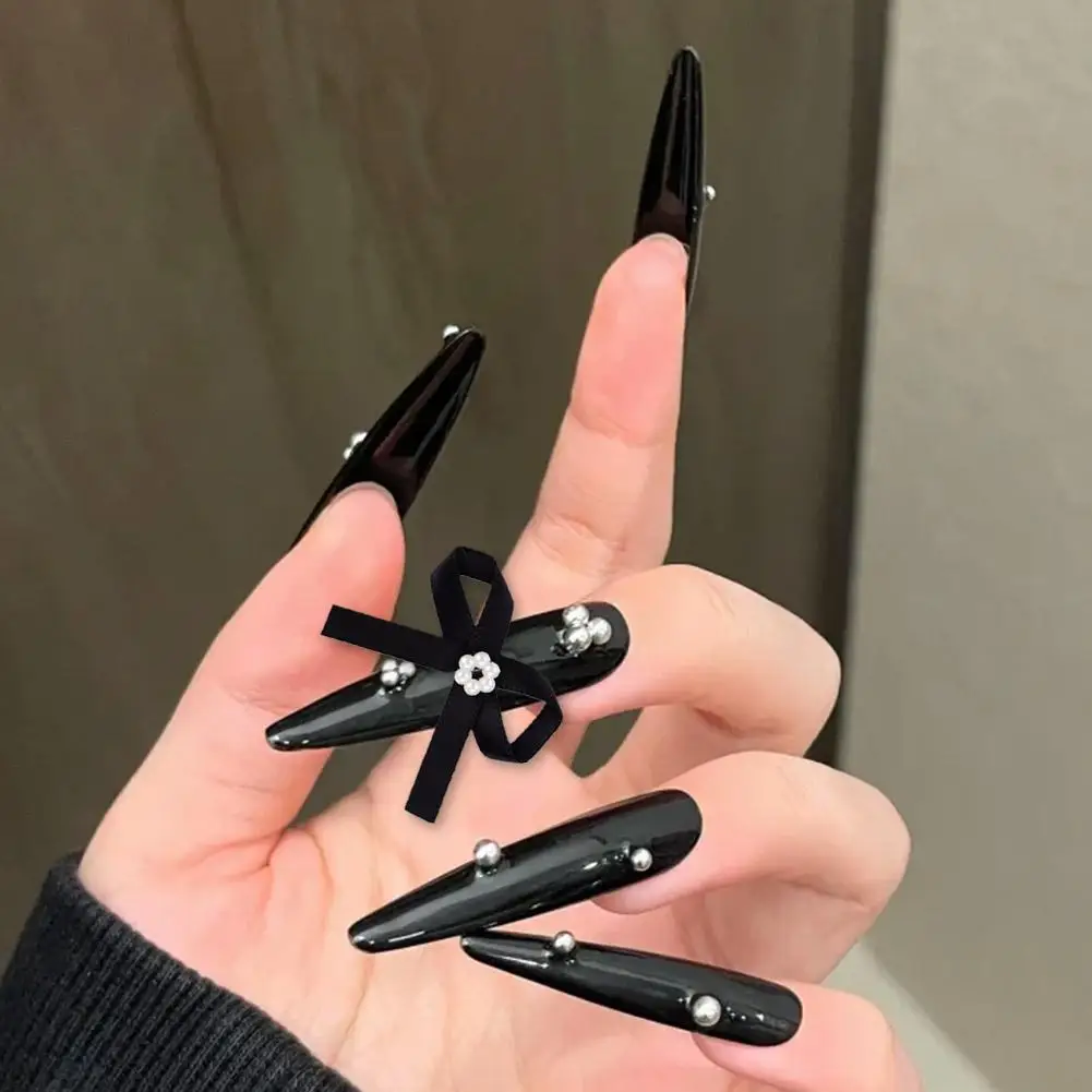Imprensa artesanal em unhas preto laço wearable rosa reutilizável arte capa inverno charme completo bonito unhas falsas unhas longas p2d9