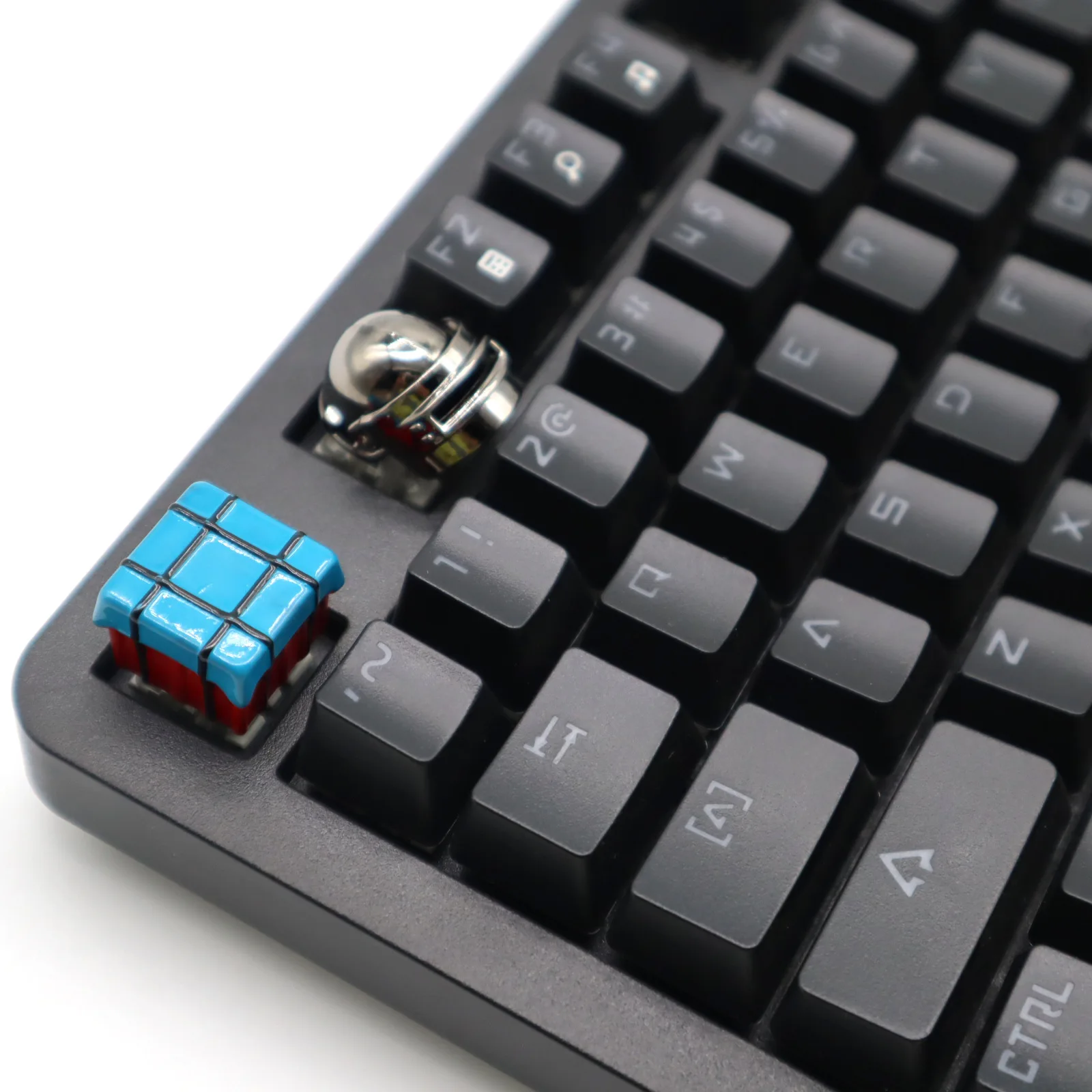 Decorative aluminum metal keycap three-stage head airdrop box grenade transparent keycap aluminum alloy personalized mechanical