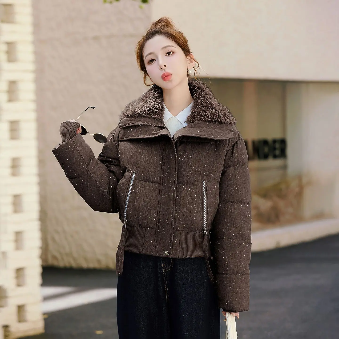 2027 New Lapels Warm Cotton Padded Coat Ladies Winter  Sequined Lamb Wool Jacket Women Parkas Short Outcoat Casual Overcoat Top