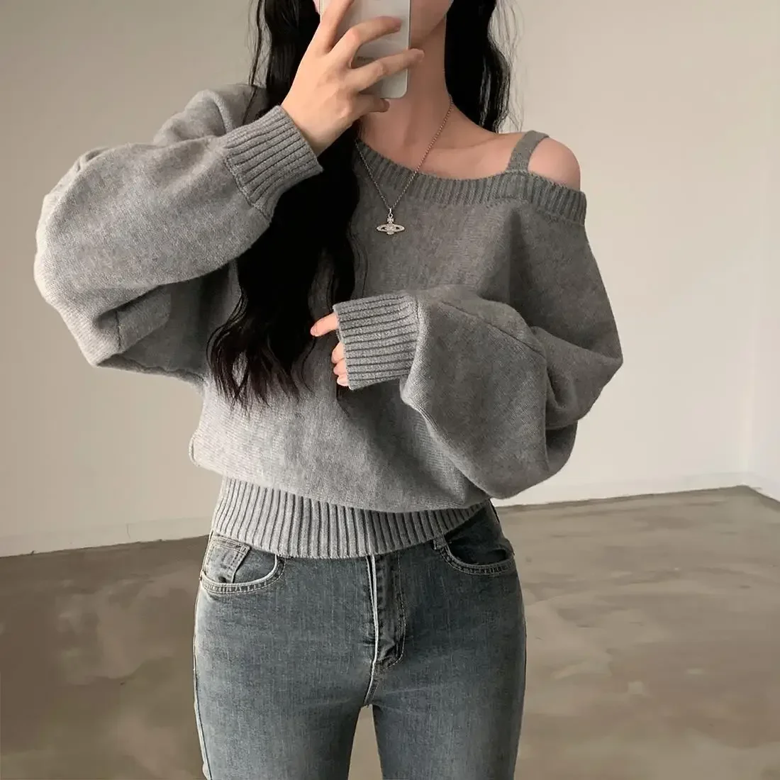 Korean Chic Off-The-Shoulder Tankbatwing Sleeve Knitted Top Sweater Polo Collar Sleeveless Knitted Pullover
