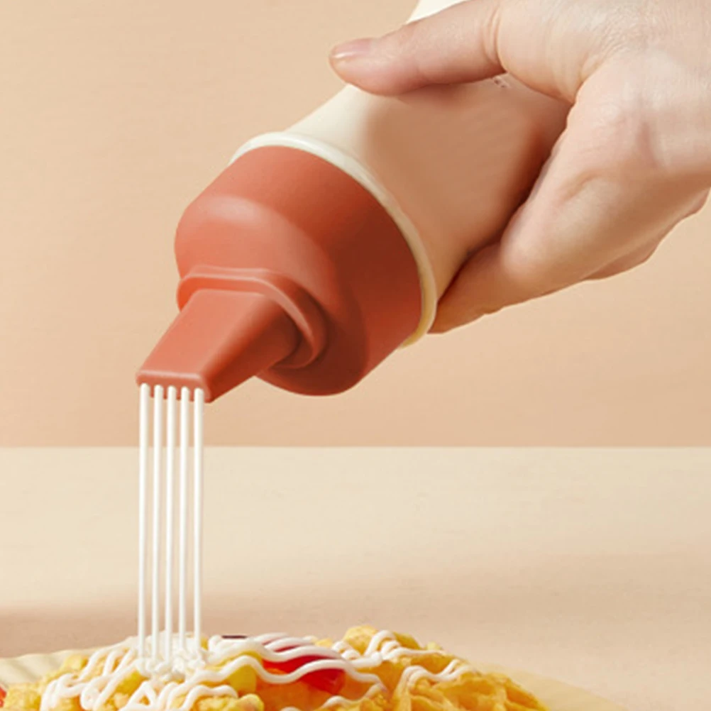 

Squeeze Bottle 5-Hole Plastic Condiment Dispenser Thickened Leakproof Dustproof Sealing Cover Clear Scale Food Grade Safe